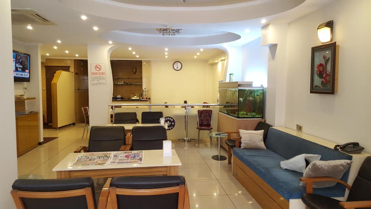 Oezguer Hotel ทรับซอน ภายนอก รูปภาพ