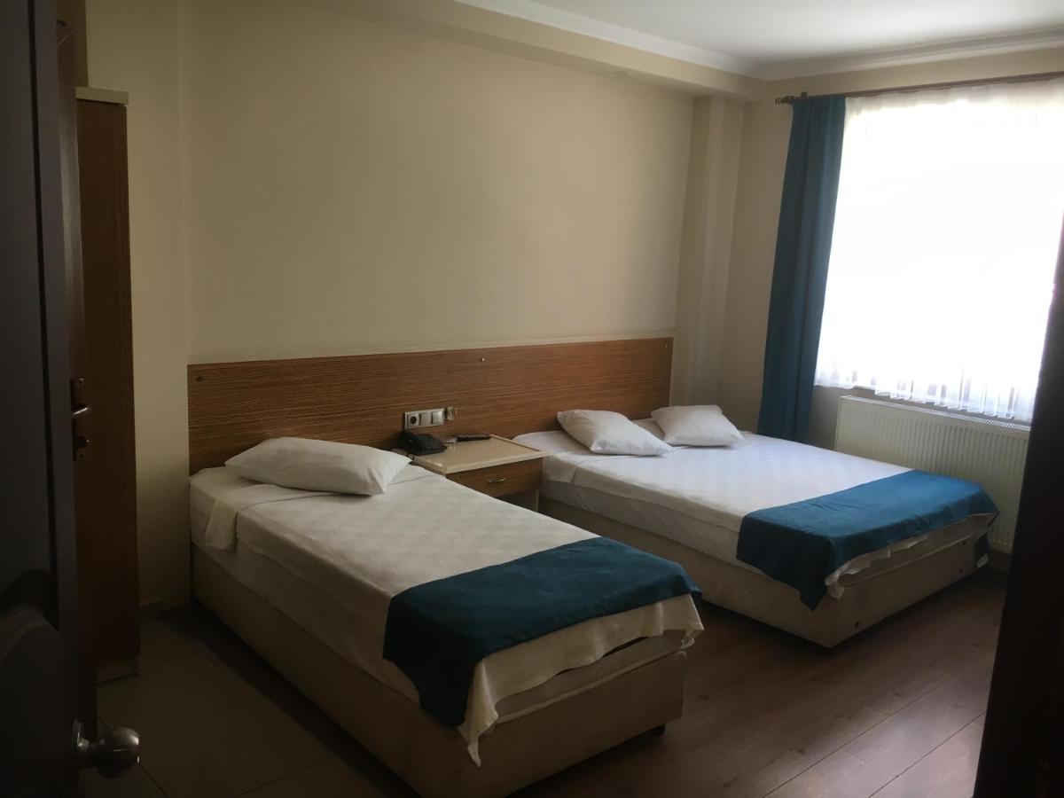 Oezguer Hotel ทรับซอน ภายนอก รูปภาพ